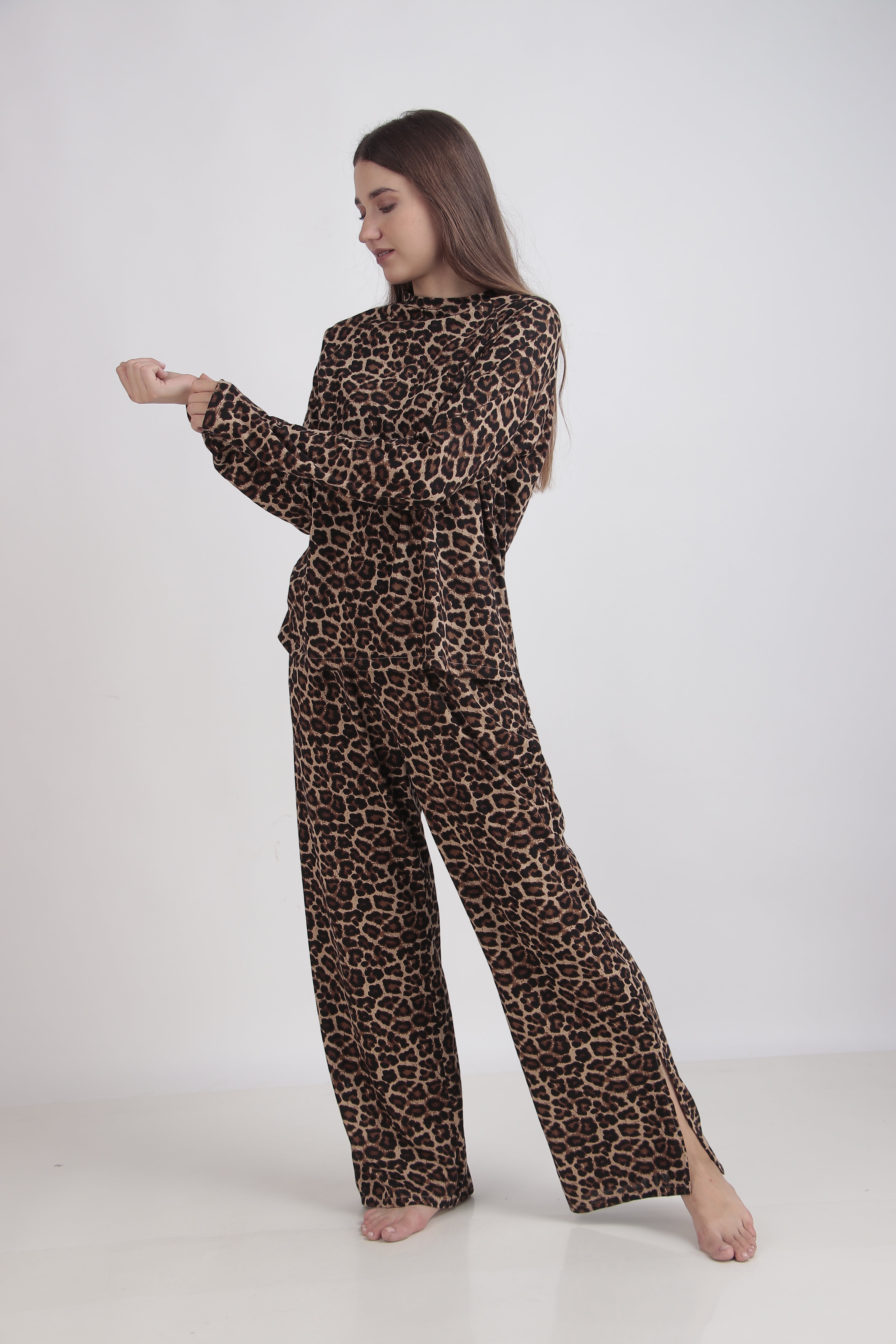 Cheetah Full Sleeves set